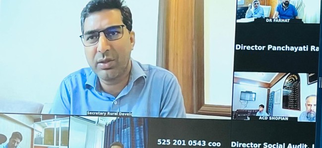 Dr Shahid reviews progress of RDD schemes in Shopian, Kulgam, and Pulwama